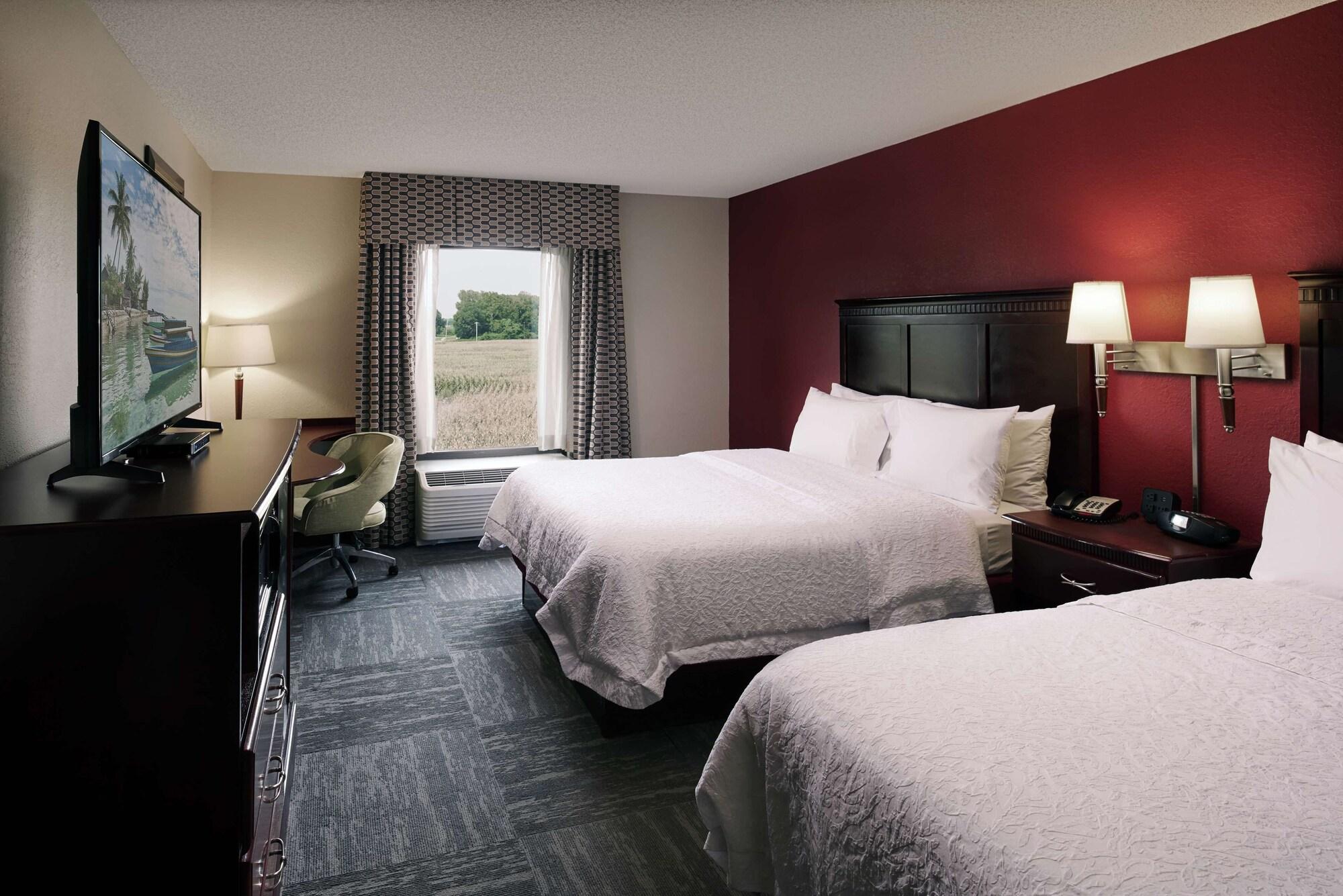 Hampton Inn & Suites Millington Bagian luar foto